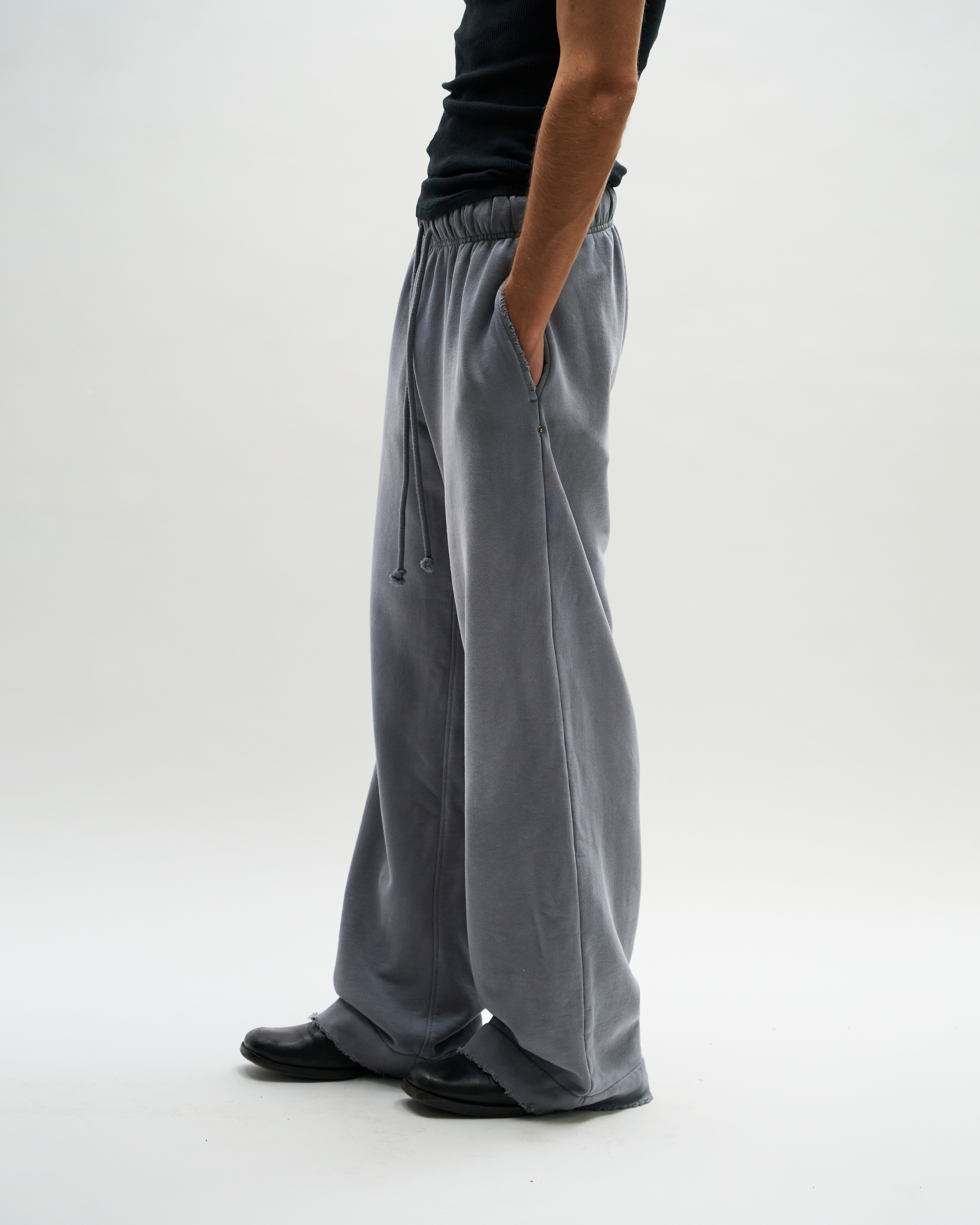 STUDIO SWEATPANTS [SUNBEAT GREY]