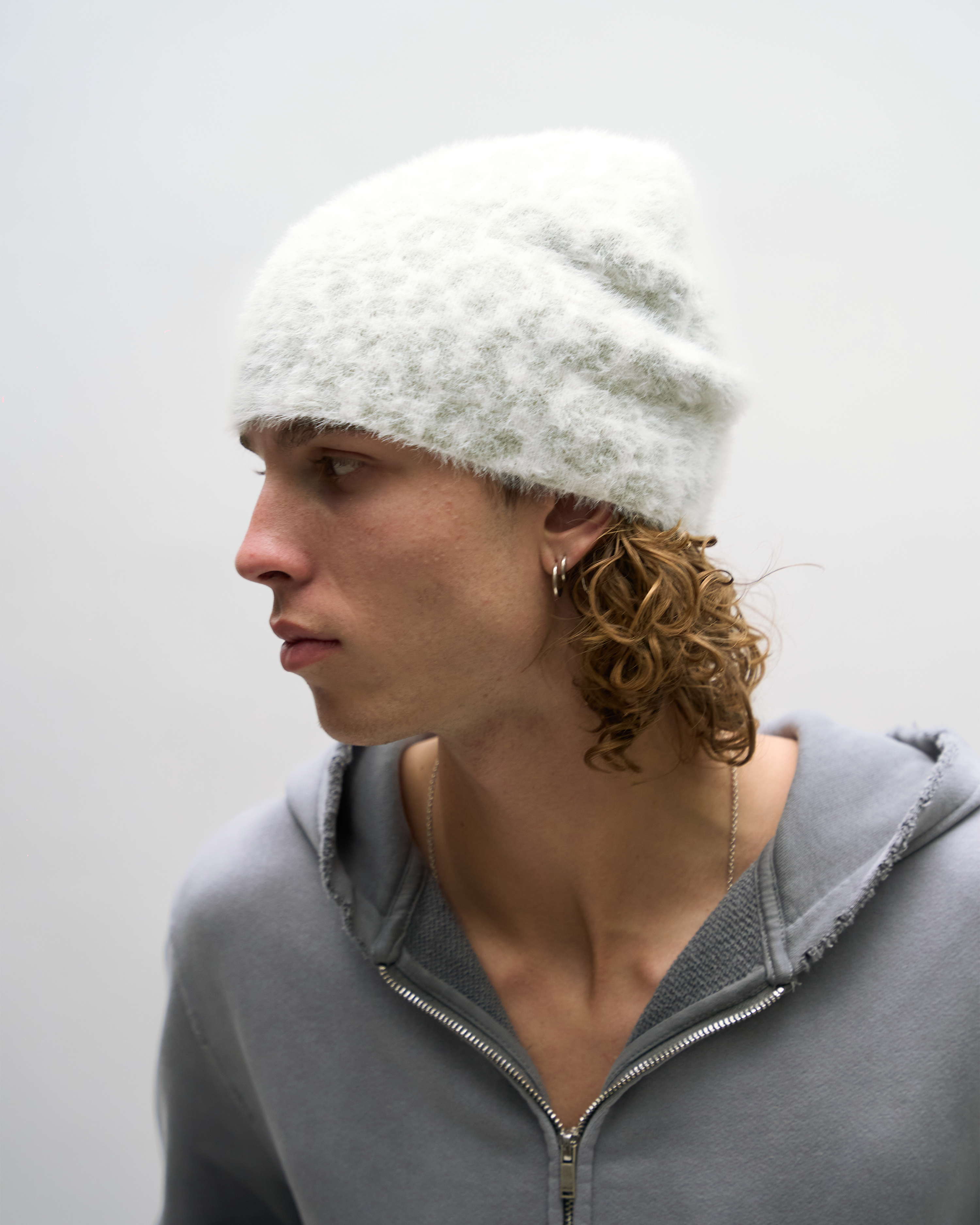 LEOPARD SHAG BEANIE [WHITE]
