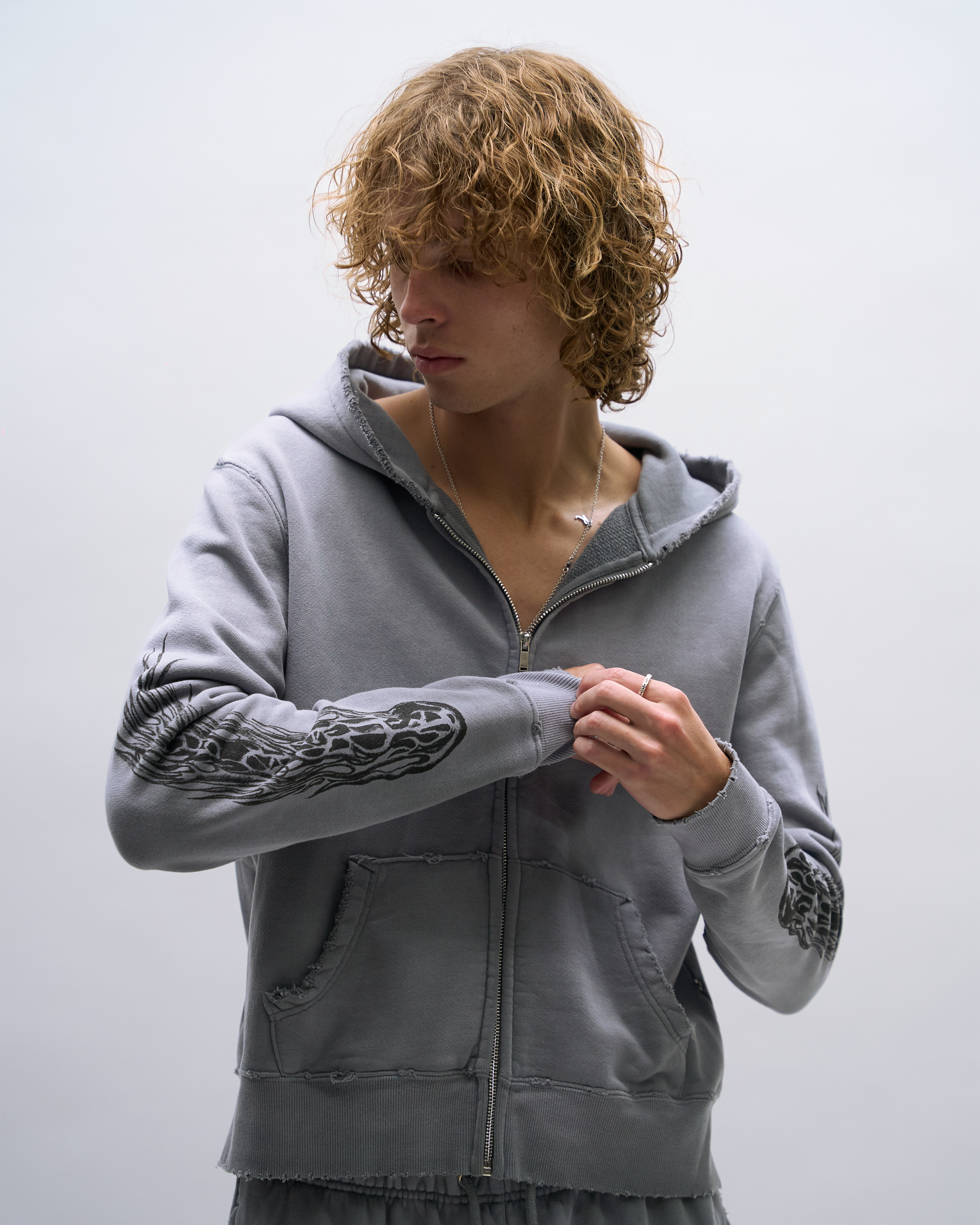 THRASH ZIP-UP [GREY]