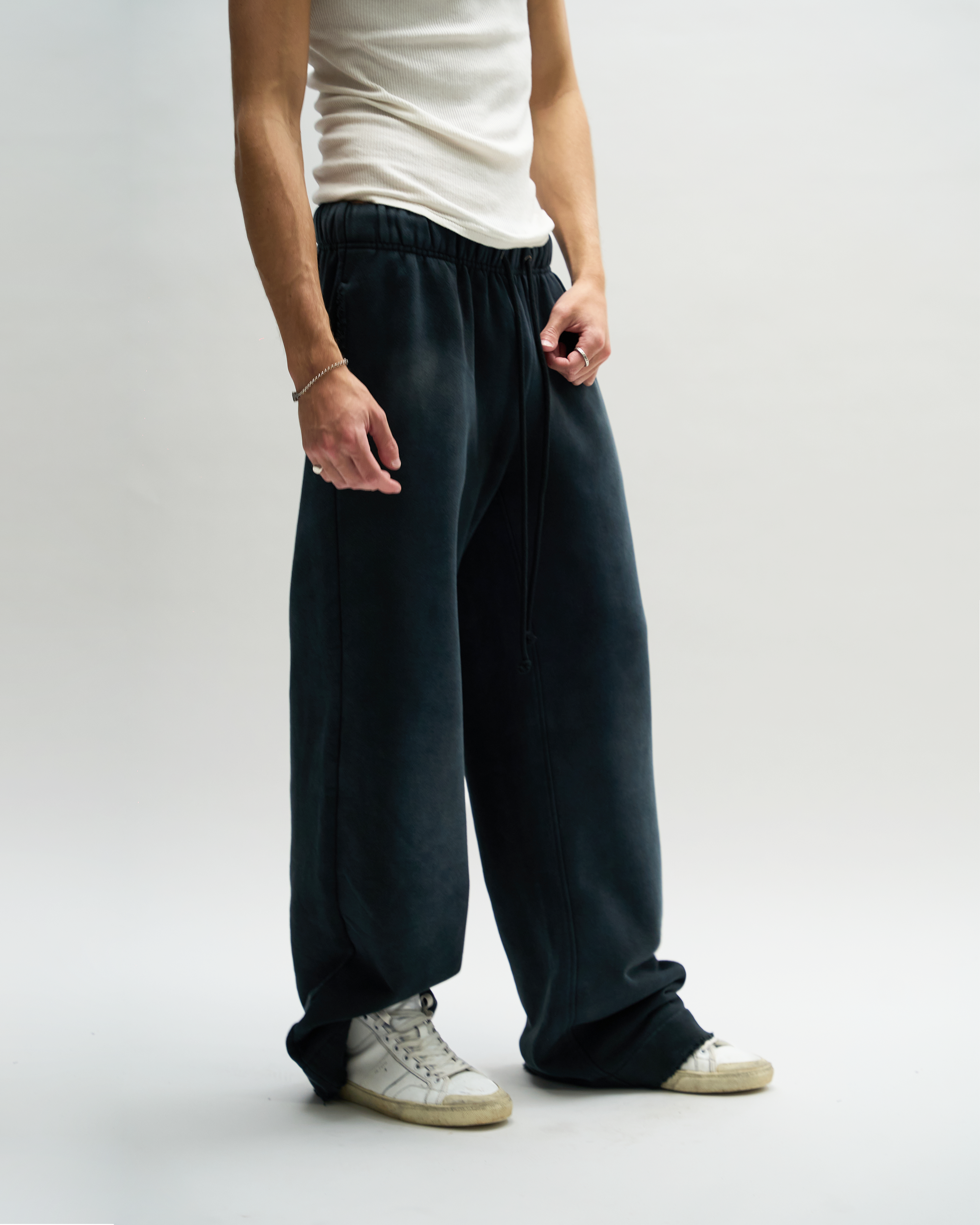 STUDIO SWEATPANTS [SUNBEAT BLACK]