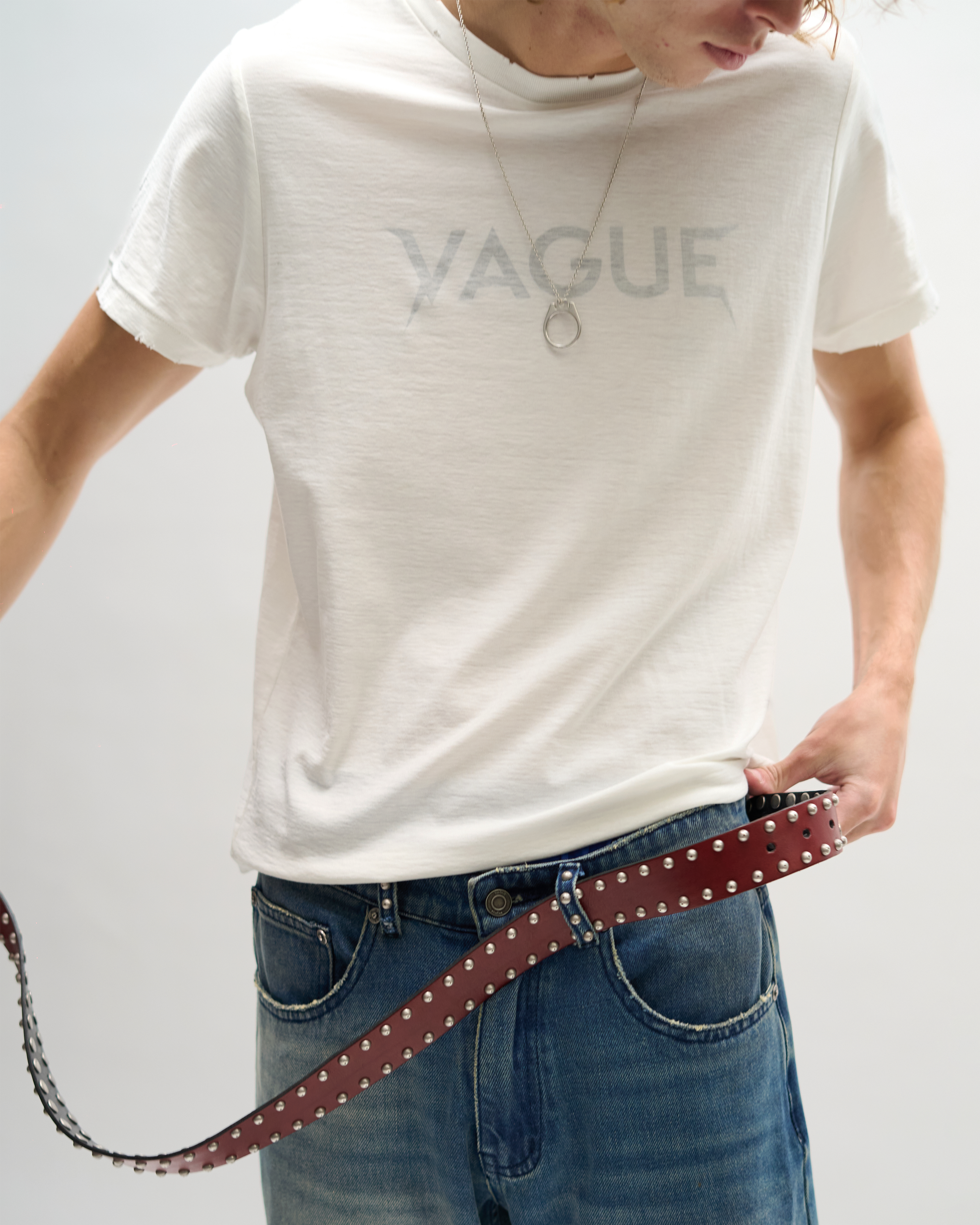 SONGBIRD STUDDED BELT [LIPSTICK]