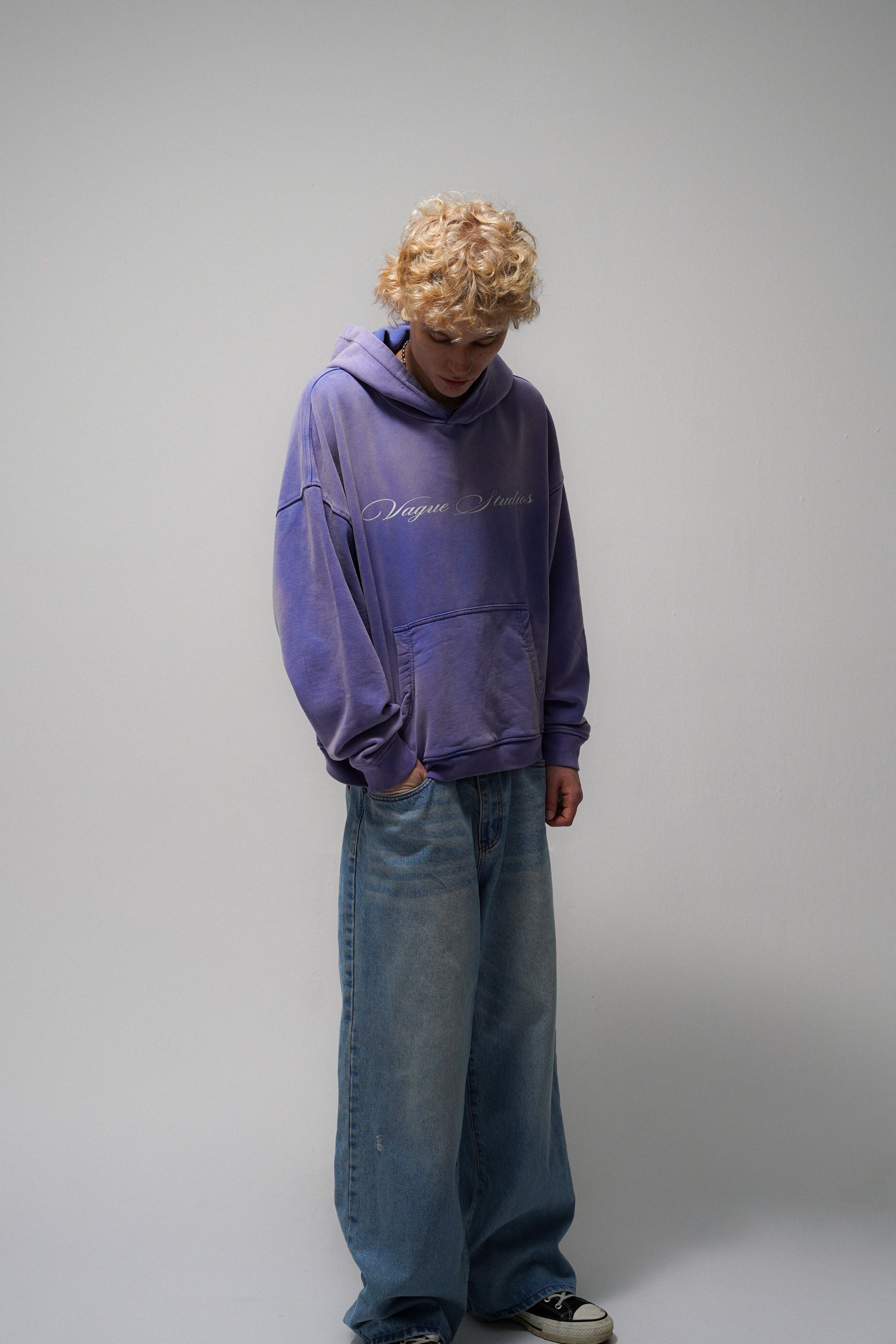 SCRIPT HOODIE [LILAC]