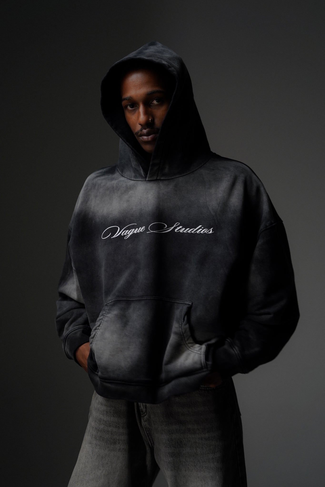 SCRIPT HOODIE [SUNBEAT BLACK]