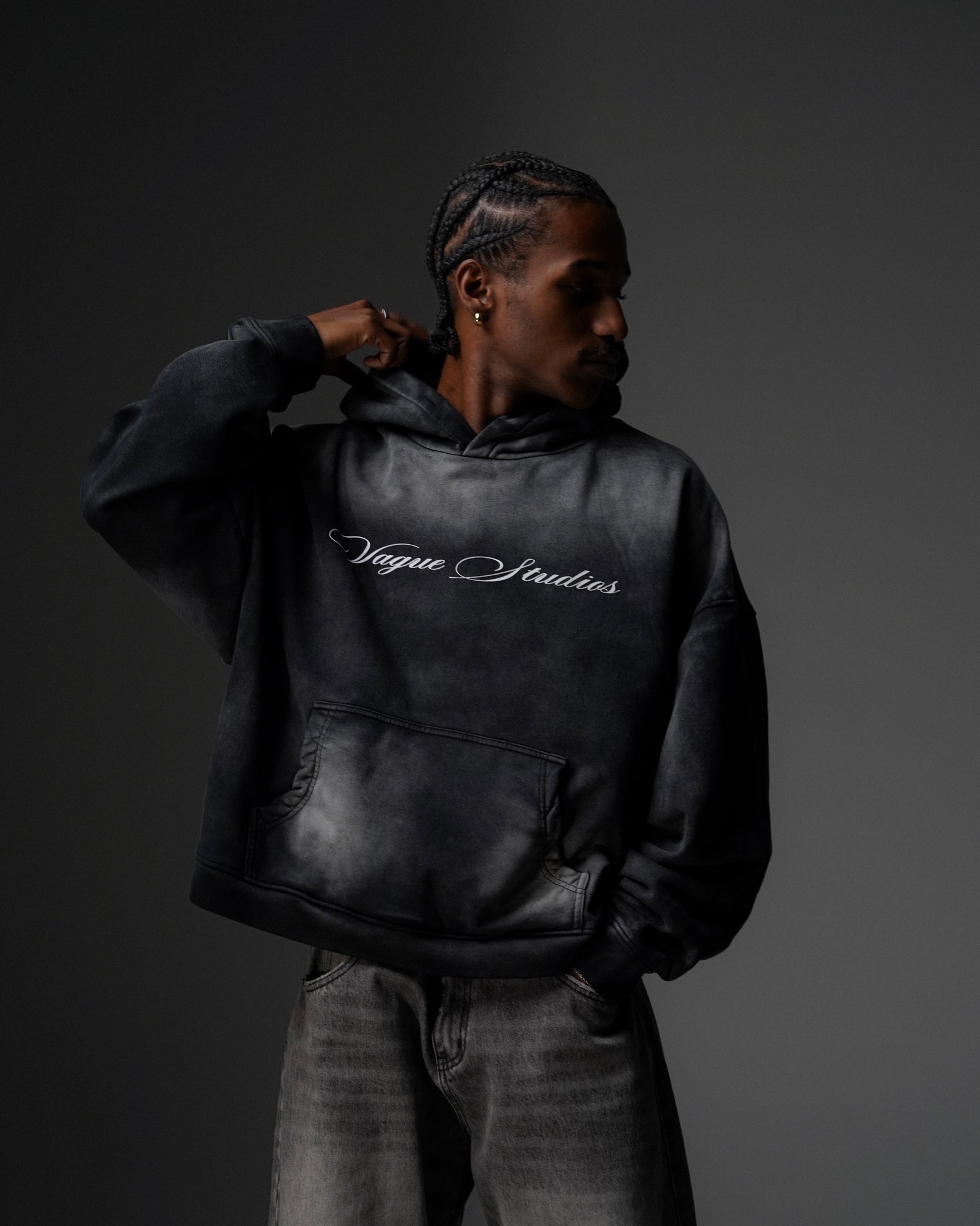 SCRIPT HOODIE [SUNBEAT BLACK]