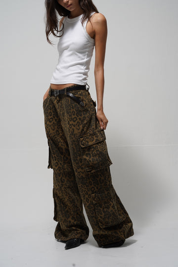 PRECIOUS CARGO PANTS [LEOPARD]