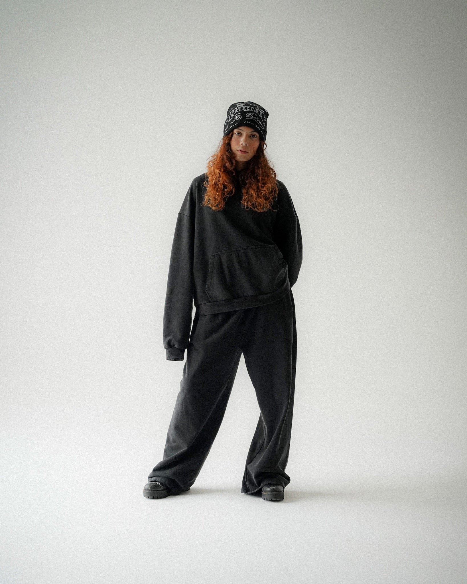 BLANK HOODIE [BLACK]