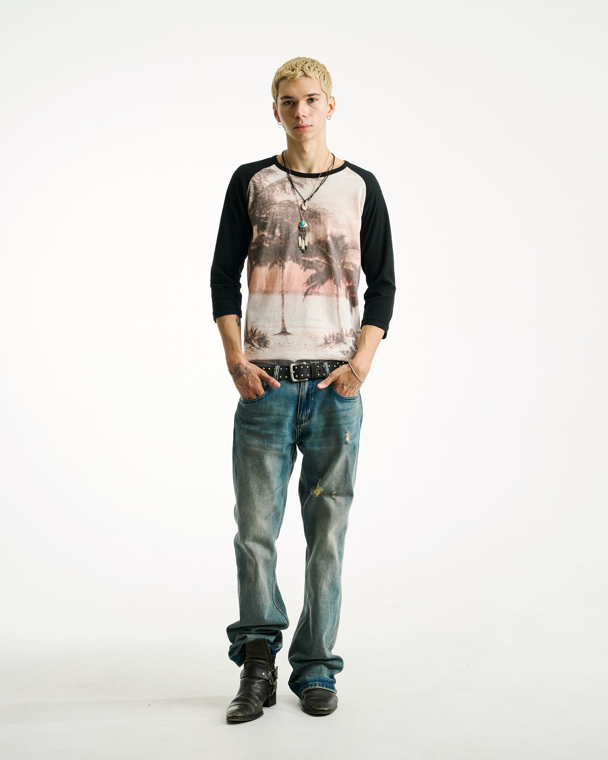 SECOND STREET RAGLAN