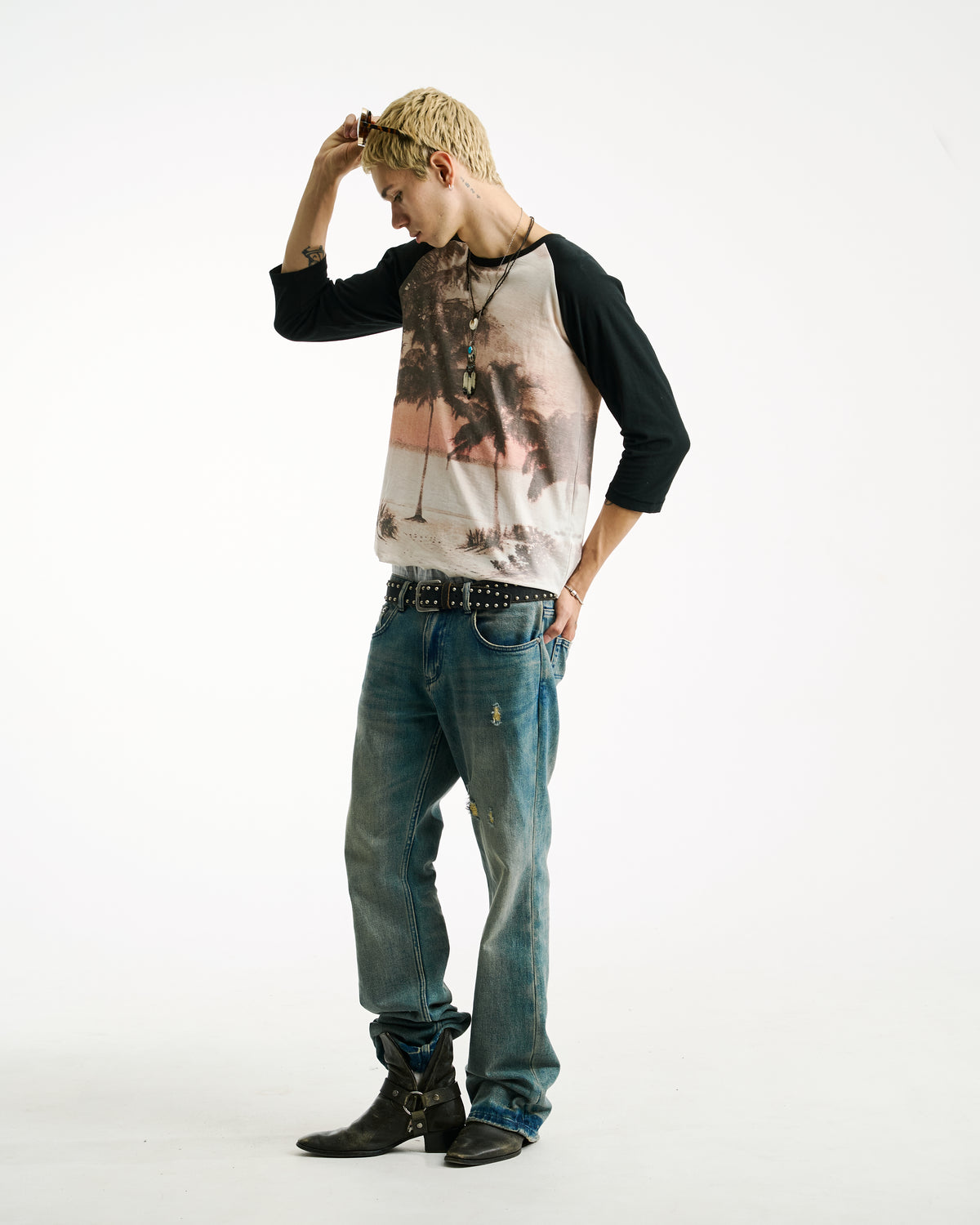 SECOND STREET RAGLAN