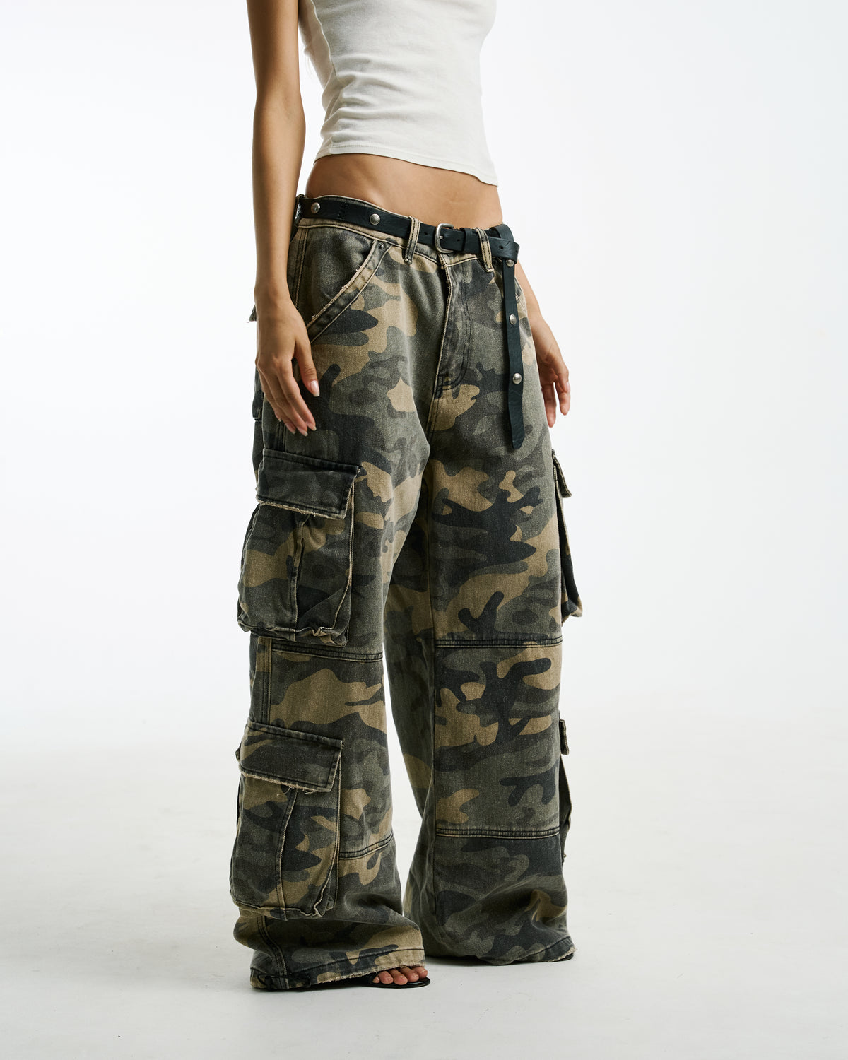 PRECIOUS CARGO PANTS [CAMO]