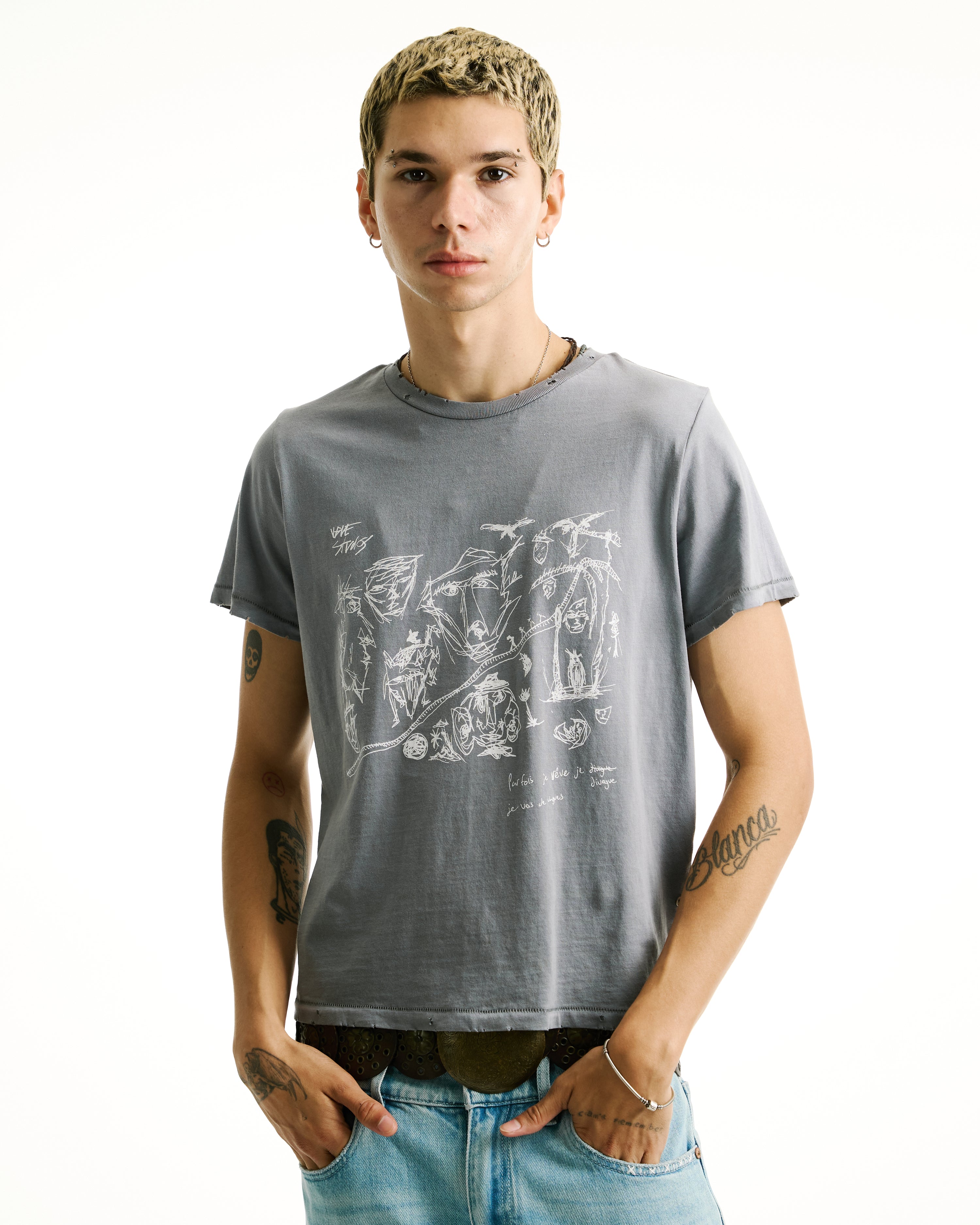 SCRIBBLE TEE [SUNBEAT GREY]