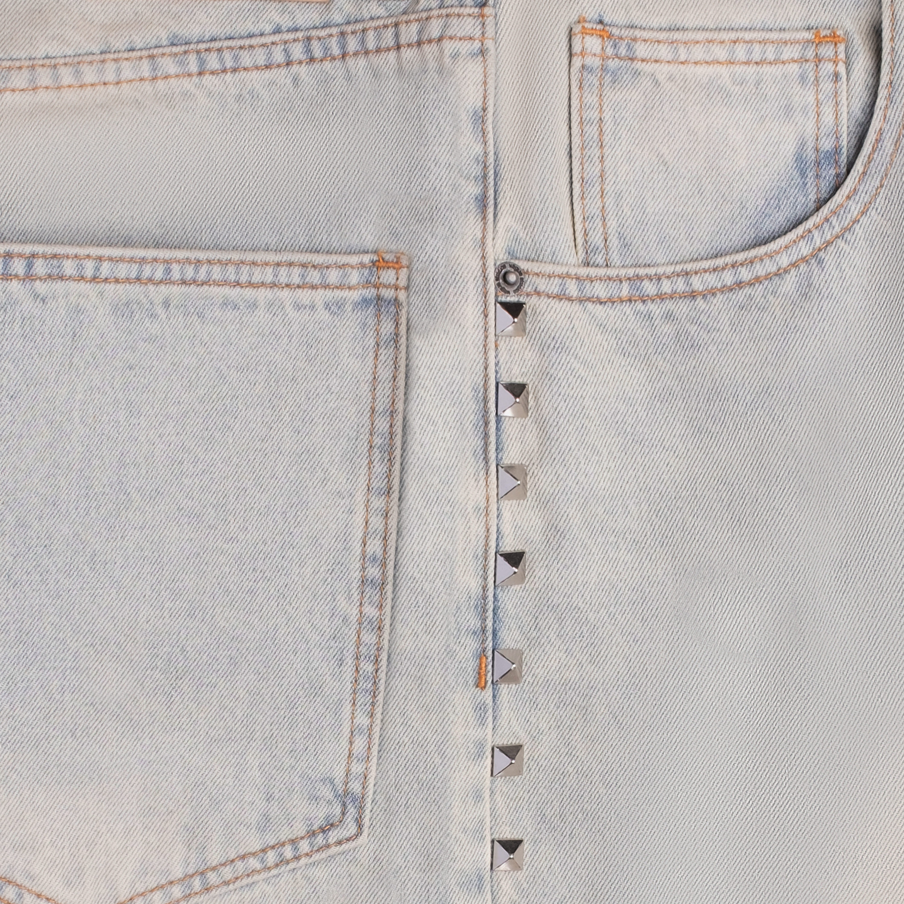 '85 STUDDED JORTS [LIGHT WASH]