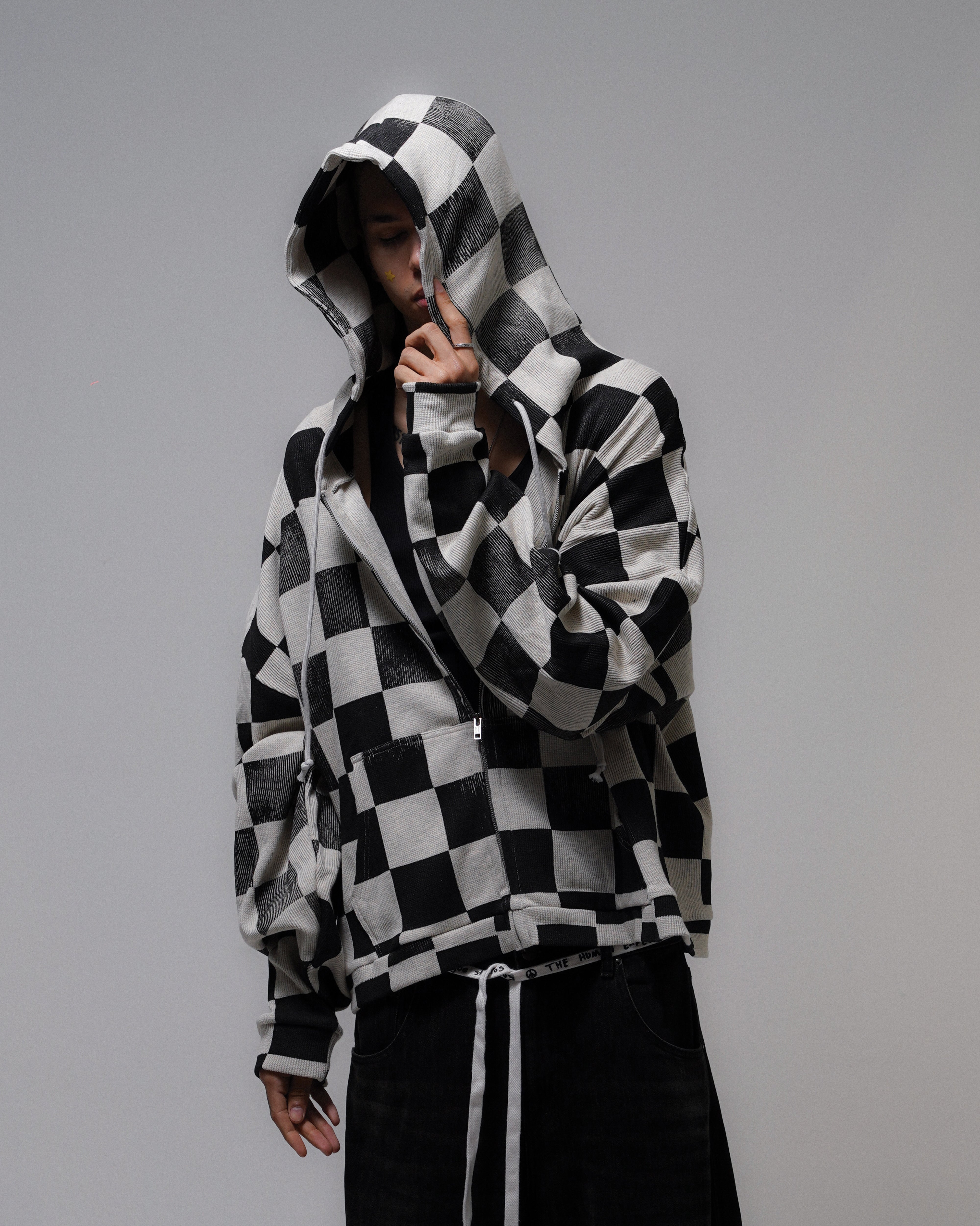 THERMAL ZIP UP [CHESS] – VAGUE Studios