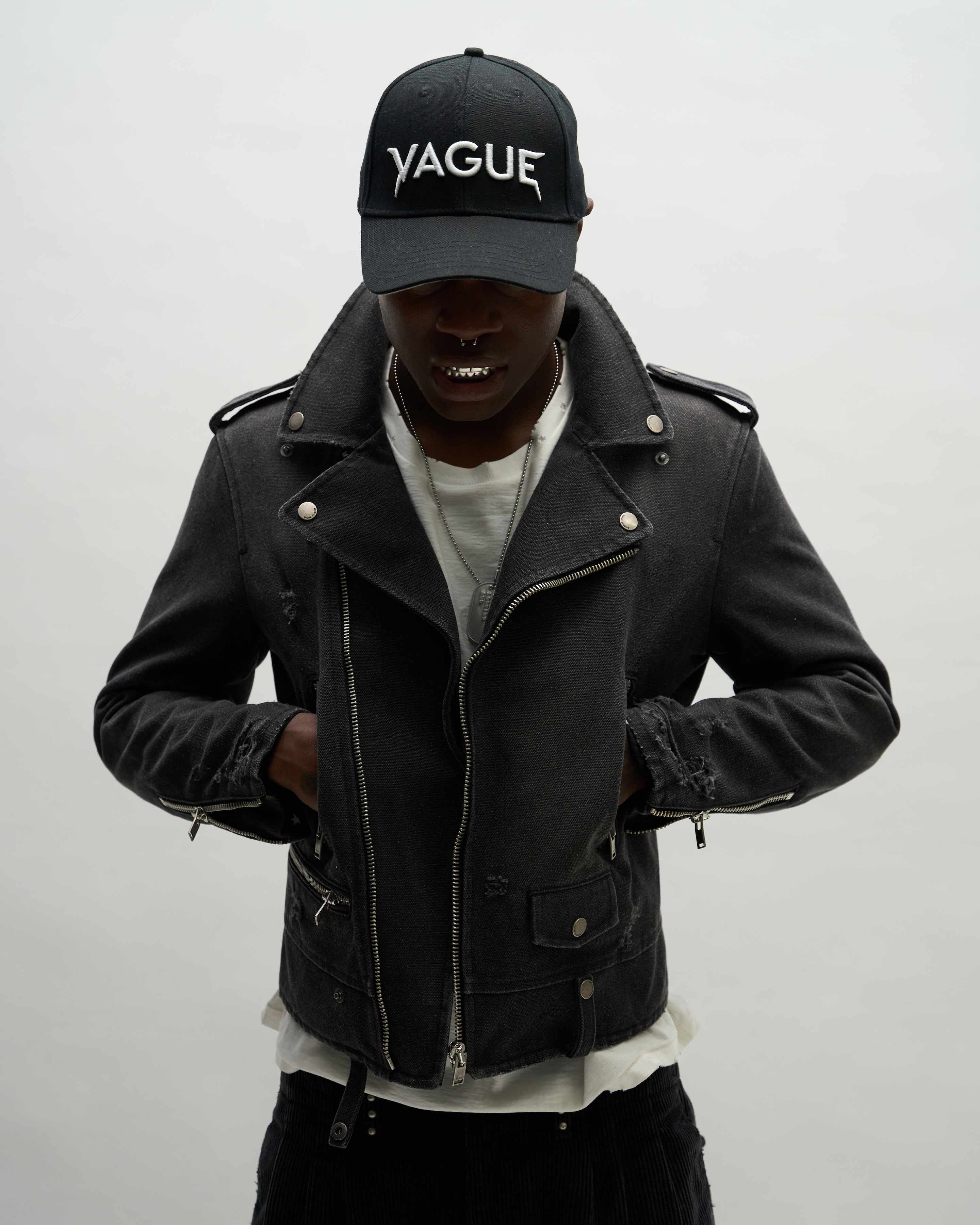 SIGNATURE BASEBALL CAP