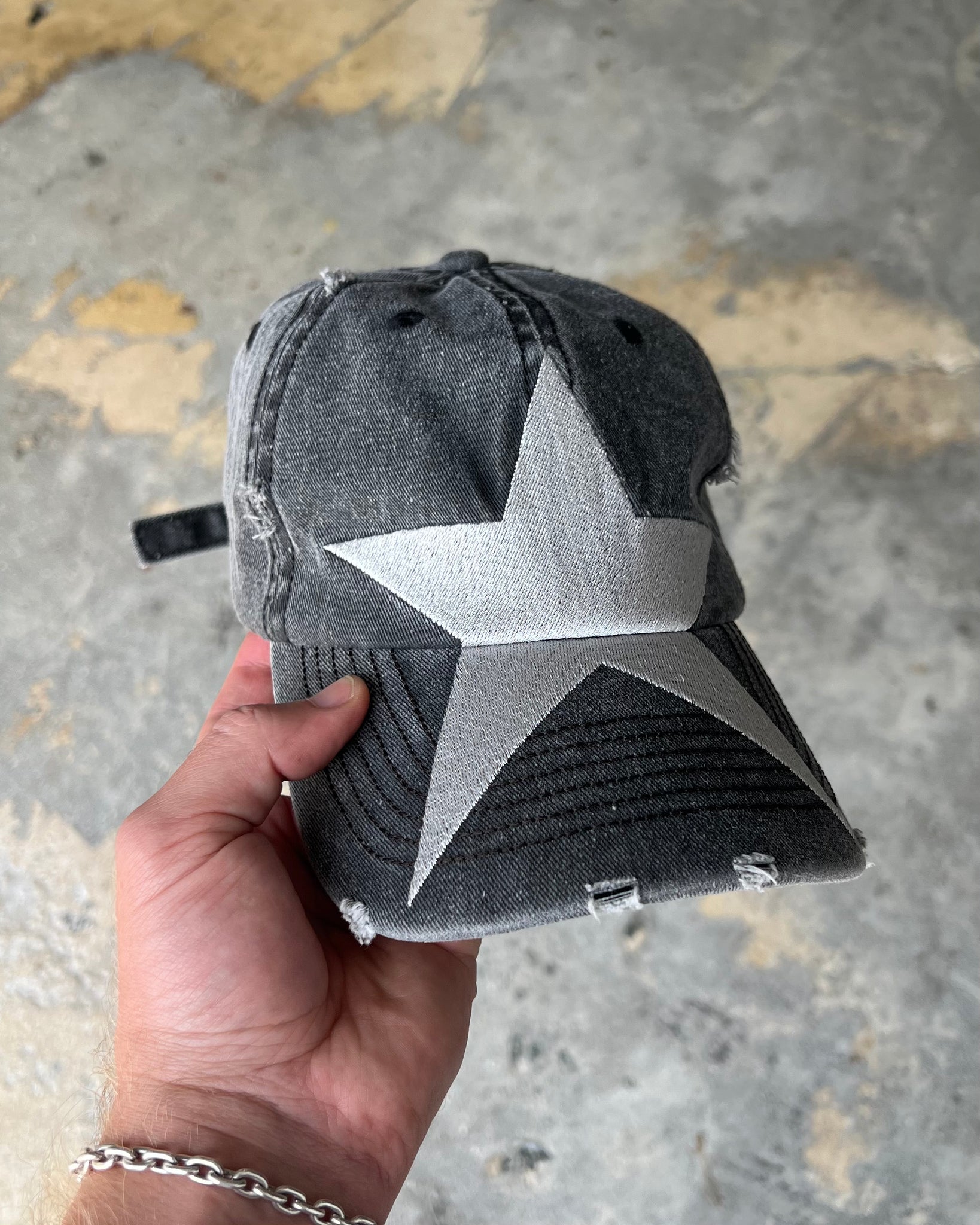 STARSTRUCK CAP [VINTAGE BLACK]