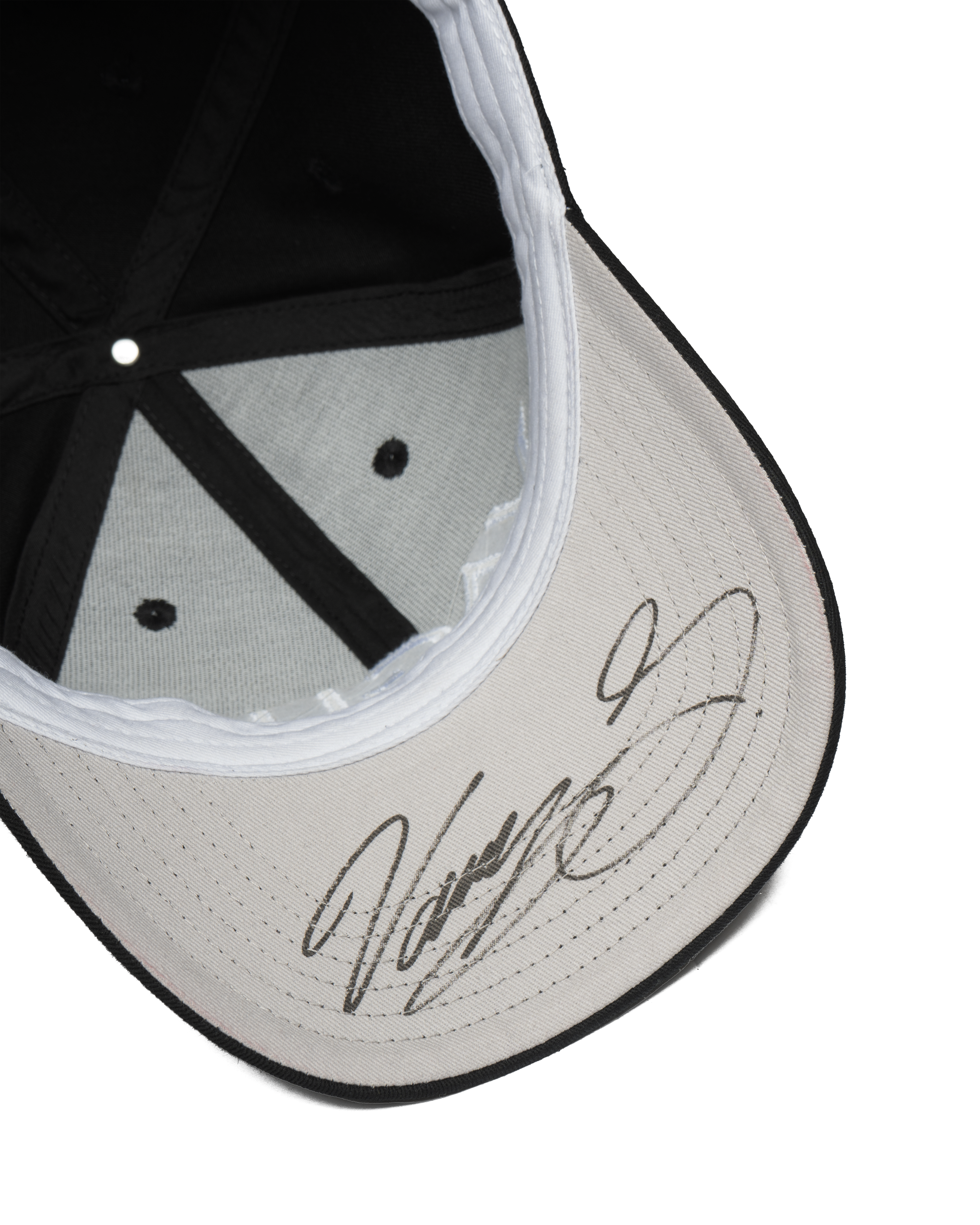 SIGNATURE BASEBALL CAP