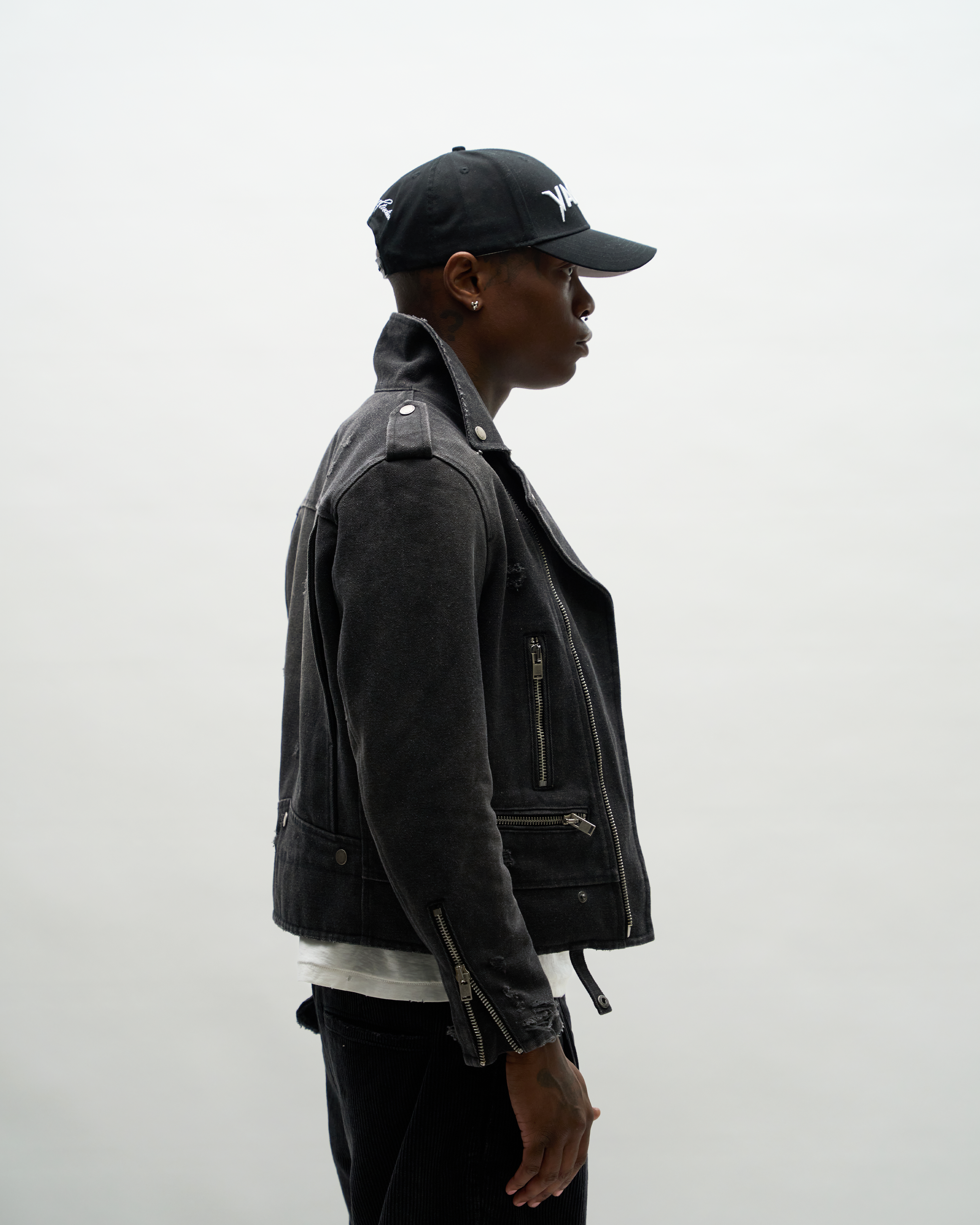 SIGNATURE BASEBALL CAP