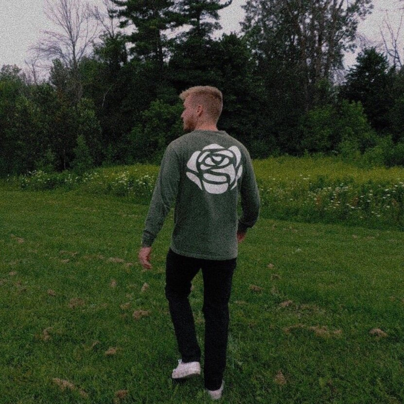 VAGUE LOGO LONG SLEEVE [OLIVE]