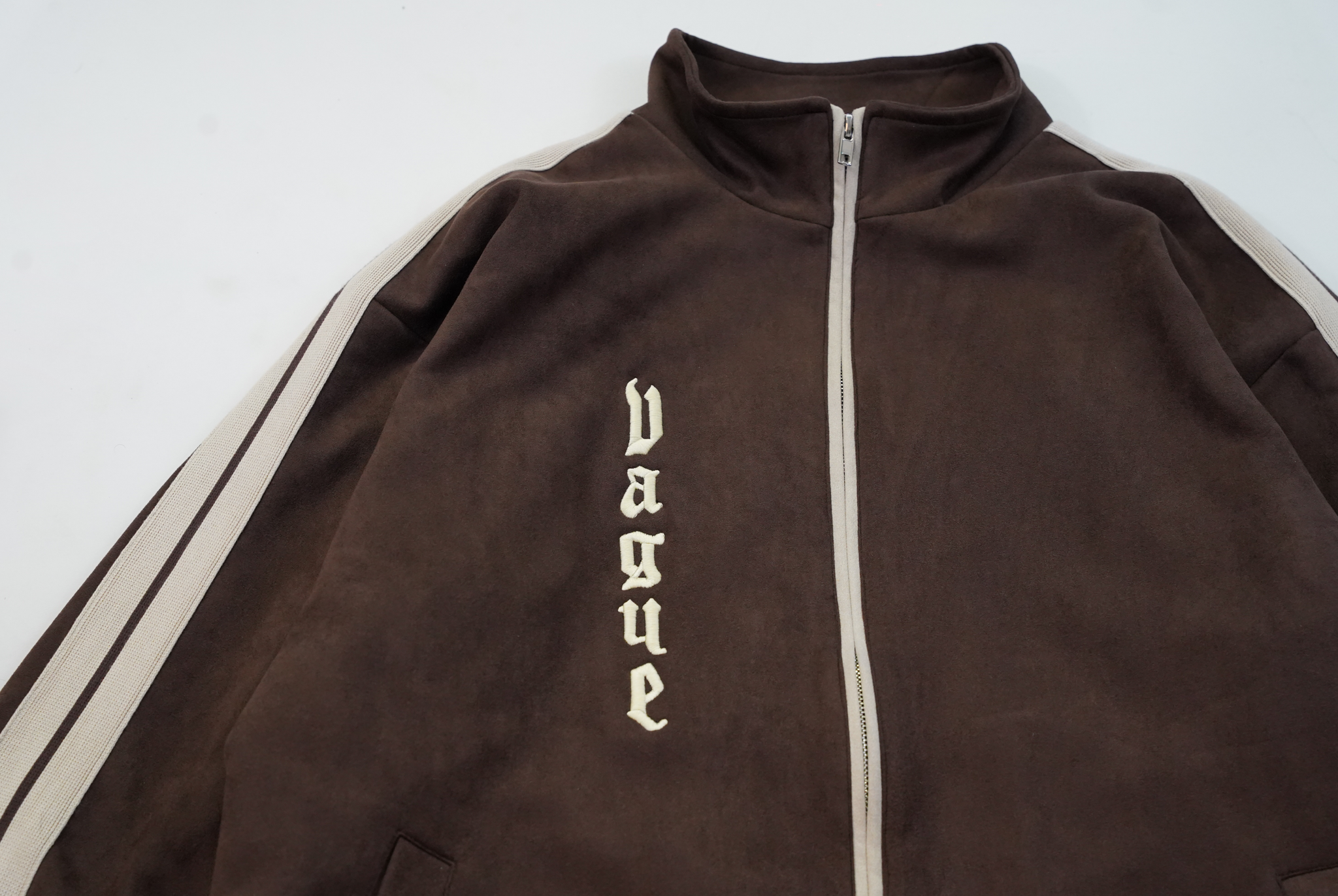 HEAVYWEIGHT SUEDE TRACK JACKET [BROWN]